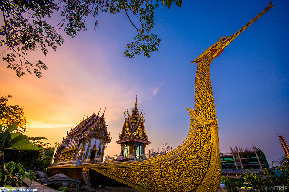 Wat Chalor Bangkok Tuk Tuk Tours