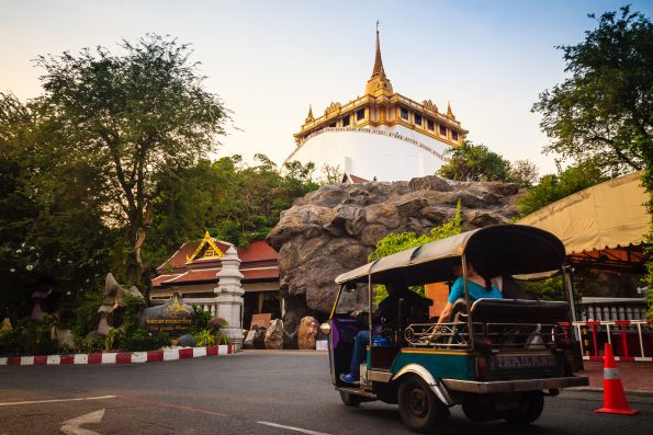 tour by tuk tuk