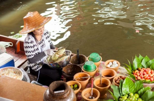 Taling Chan Floating Market