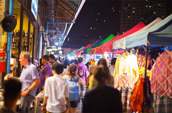 Bangkok night market; Rot Fai Market, Ratchada