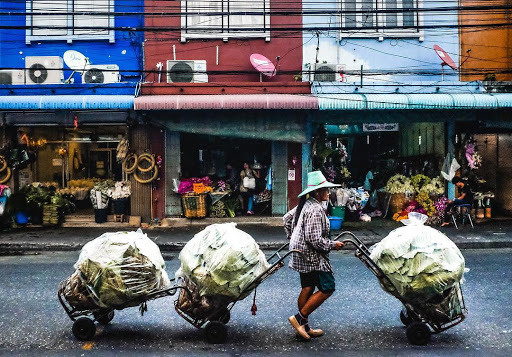 24 hour flower market