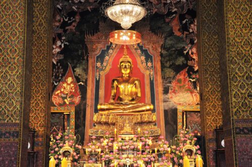 Wat Pathumkongka is not close to Holy Rosary Church