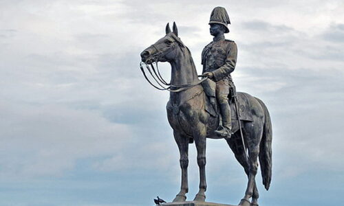 Equestrian Statue of Rama V located in front of Ananta samakhom Throne Hall