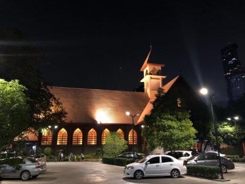 Saint Louis Church, Yawa Mosque, Wat Yan Nawa, Chan Alley, M.R. Krukrit's Museum