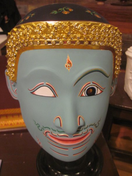 pracha naruemit carpenter lane, mask making at saphan mai