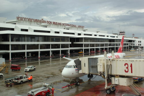 Don Mueang International Airport, Lumpini Boxing Stadium, Ying Chareorn Market