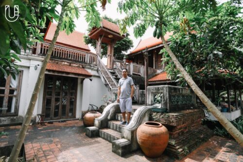 A traditional old house on Koh shrine